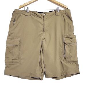 Duluth Trading Co Tan Khaki Outdoor Camp Hiking Travel Cargo Shorts Mens 3XL